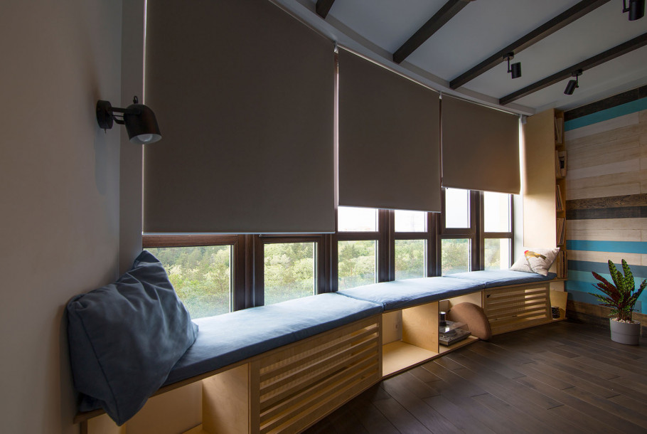 What to Know About Motorized Shades for Windows