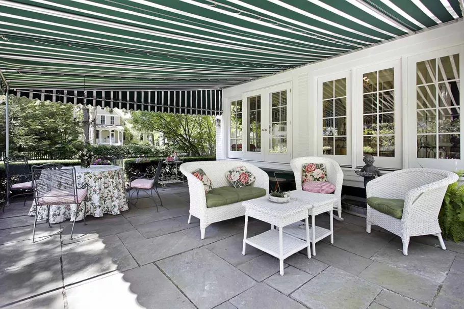 How Much do Awnings Cost?: A Buyer's Guide